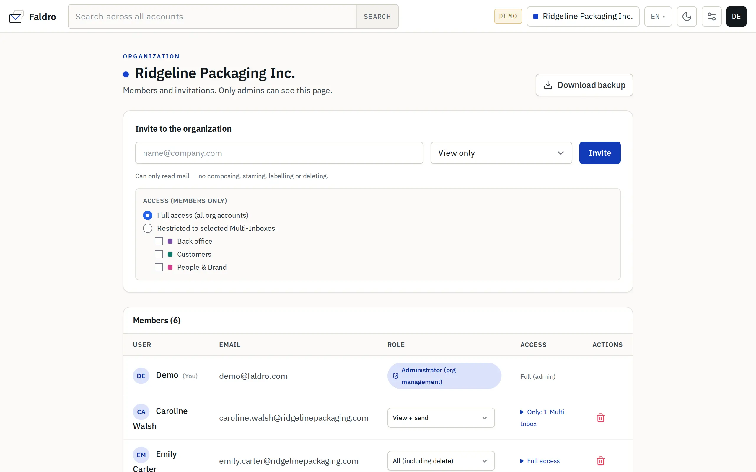 Members screen: invitation, pending invitations, member list